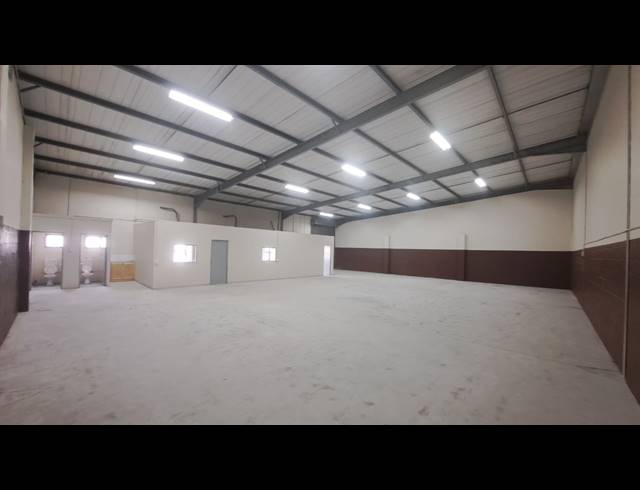 306M² MINI FACTORY TO LET IN ALTON